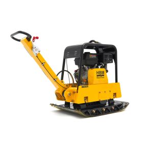 Vibrationsplatte 13 KM, 38 kN, 820 x 650 mm mit Rädern und Schutzplatte für Pflastersteine