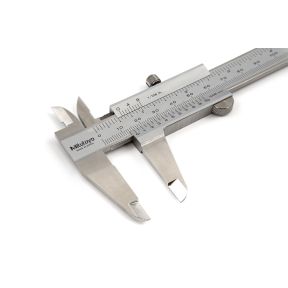 Mitutoyo 530-104, 150 mm Schieblehre